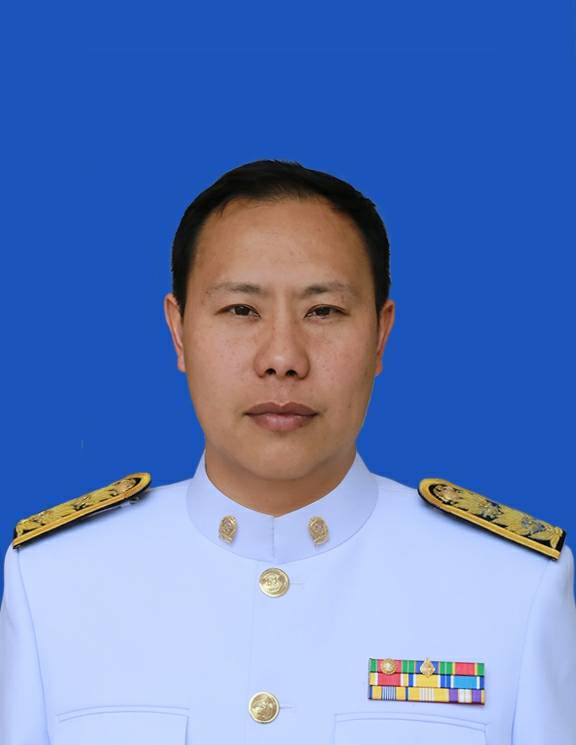 นายอภิสิทธิ์ แสนยากุล